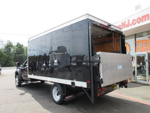 Used 2021 Ford F550 4x4 Regular Cab Super Duty w/ Power Equipment Group image 8