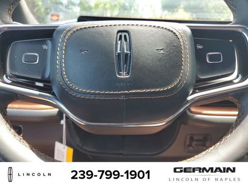New 2025 Lincoln Navigator L Black Label AWD/4WD image 22