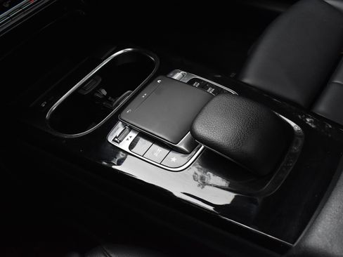 Used 2020 Mercedes-Benz A 220 4MATIC w/ Premium Package image 35
