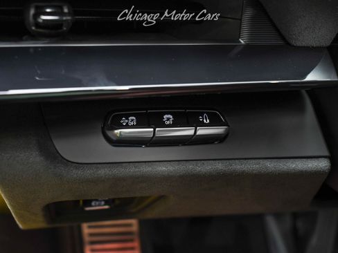 Used 2026 Chevrolet Corvette ZR1 w/ ZR1 Carbon Fiber Aero Package RWD image 11