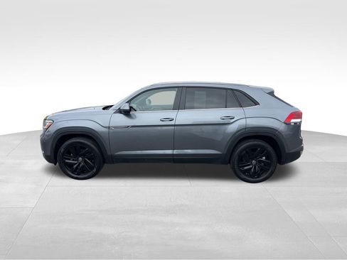 Used 2023 Volkswagen Atlas Cross Sport SE image 4