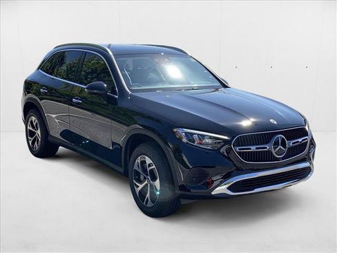 New 2026 Mercedes-Benz GLC 350e 4MATIC image 3