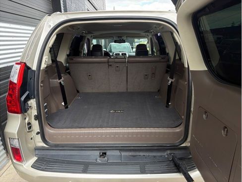 Used 2011 Lexus GX 460 Premium AWD/4WD image 26