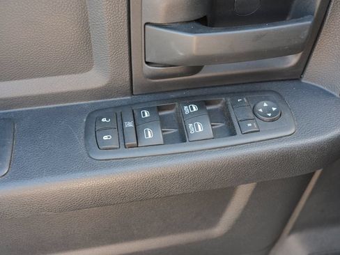 Used 2016 RAM 1500 Tradesman w/ Popular Equipment Group AWD/4WD image 17