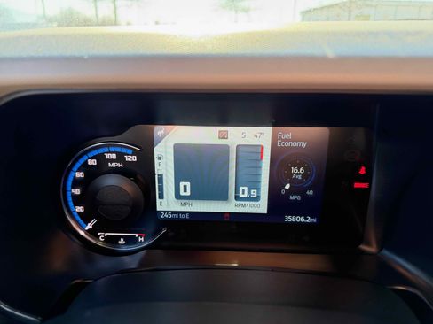 Used 2022 Ford Bronco Badlands w/ Sasquatch Package image 19