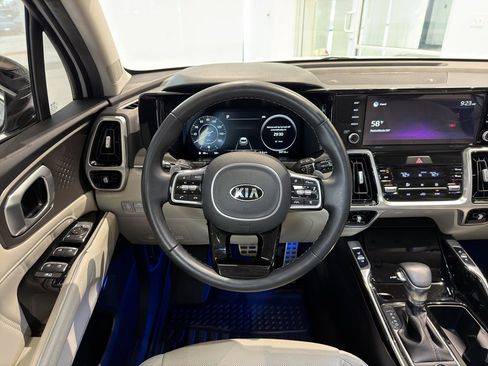 Used 2021 Kia Sorento SX image 17
