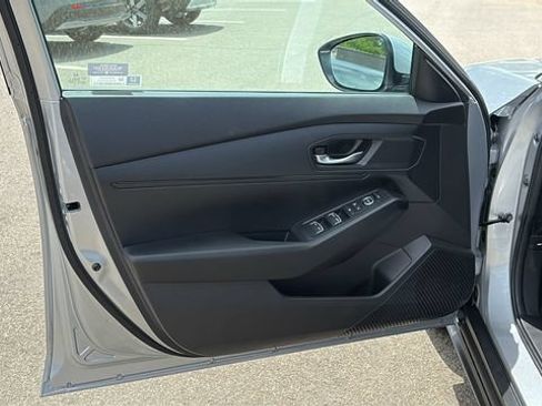 Used 2025 Honda Accord LX image 8