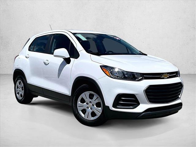 Used 2018 Chevrolet Trax LS FWD image 12
