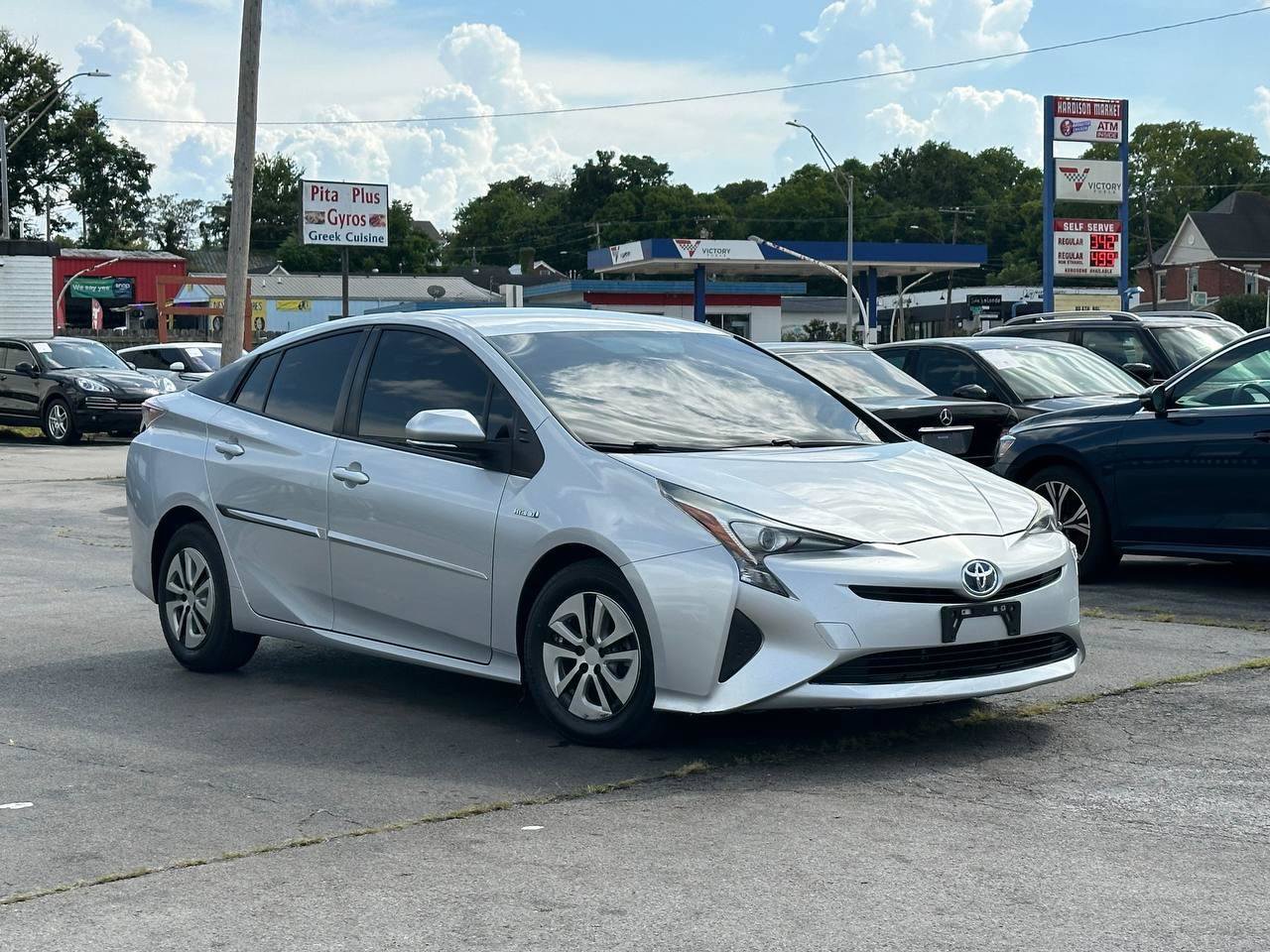 Used 2016 Toyota Prius Two w/ Protection Package FWD image 3