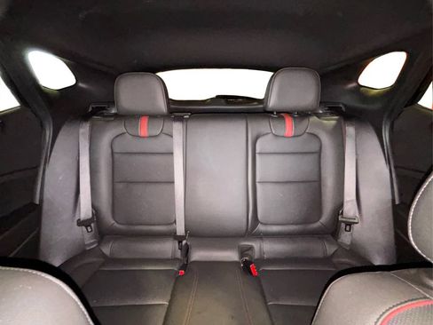 Used 2025 Chevrolet Trax RS w/ Sunroof Package FWD image 23