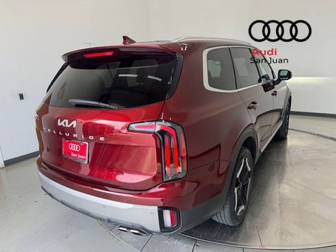 Used 2023 Kia Telluride EX w/ EX Captain's Chair Package FWD image 36