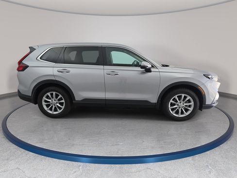 Used 2024 Honda CR-V EX image 4