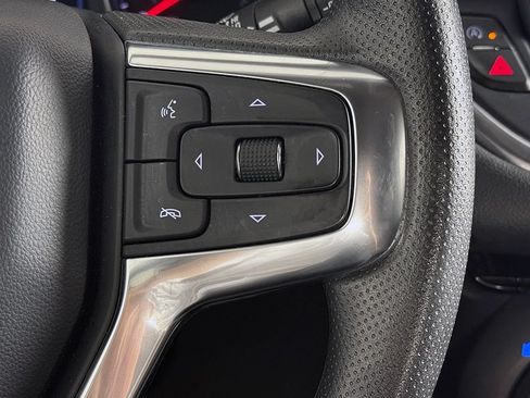 Used 2025 Chevrolet Blazer LT AWD/4WD image 32