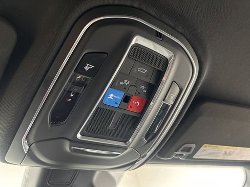 Certified 2021 Jeep Grand Cherokee L Laredo image 38