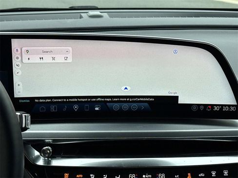 Used 2025 Cadillac Lyriq Luxury w/ LPO, Floor Liner Package image 22