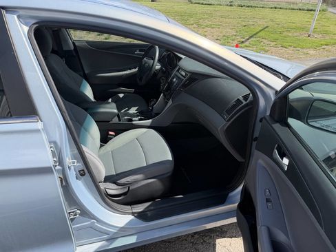 Used 2013 Hyundai Sonata GLS FWD image 13