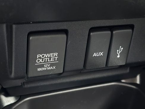 Used 2016 Honda Fit LX image 30