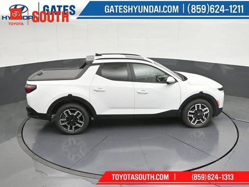 Used 2025 Hyundai Santa Cruz Limited AWD/4WD image 50