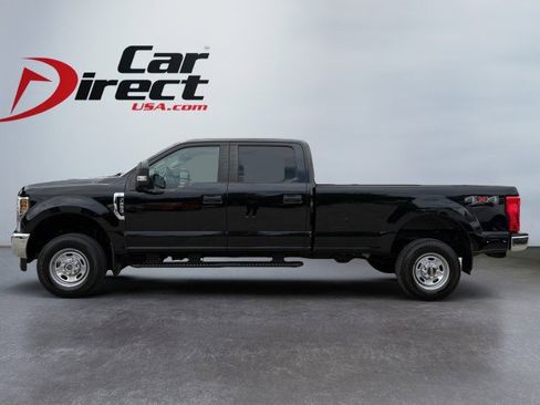 Used 2018 Ford F250 XL w/ Power Equipment Group AWD/4WD image 3