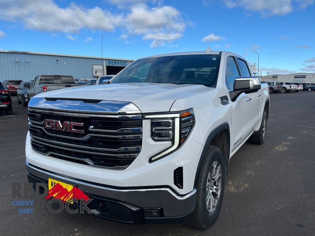 Used 2025 GMC Sierra 1500 SLT AWD/4WD image 2
