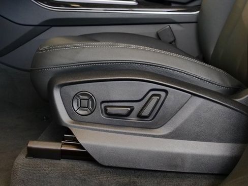 New 2026 Audi Q7 3.0T Premium image 11