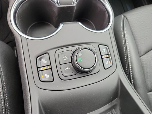 New 2024 GMC Terrain SLT w/ Elevation Edition image 20