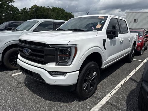 Used 2023 Ford F150 Lariat w/ Equipment Group 502A High AWD/4WD image 4
