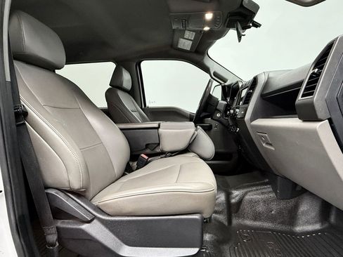 Used 2022 Ford F350 XL w/ Power Equipment Group image 17