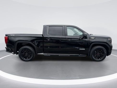 Used 2023 GMC Sierra 1500 Elevation AWD/4WD image 3