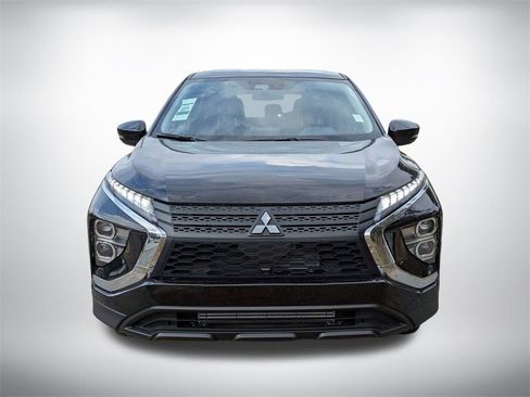 New 2026 Mitsubishi Eclipse Cross LE image 9