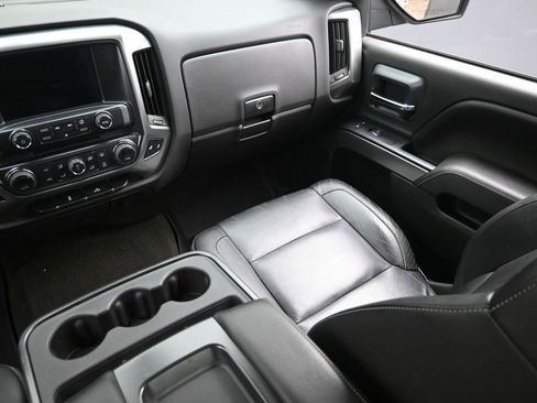 Used 2015 Chevrolet Silverado 1500 LT w/ LT Convenience Package image 14