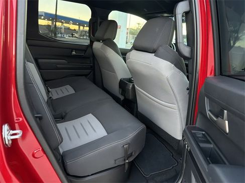 Used 2024 Toyota Tacoma TRD Sport image 28