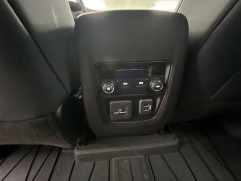 Certified 2021 Buick Enclave Essence w/ Sound and Sites Package image 21