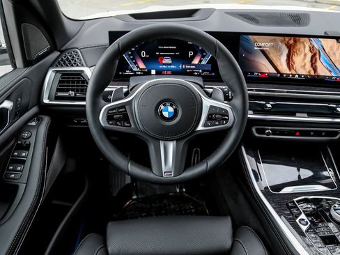 New 2026 BMW X5 xDrive40i w/ Executive Package image 11