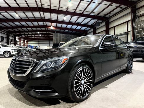 Used 2015 Mercedes-Benz S 550 Sedan image 8