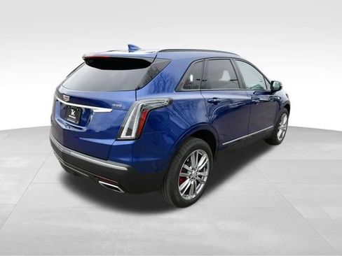 Used 2025 Cadillac XT5 Sportv w/ Technology Package AWD/4WD image 8
