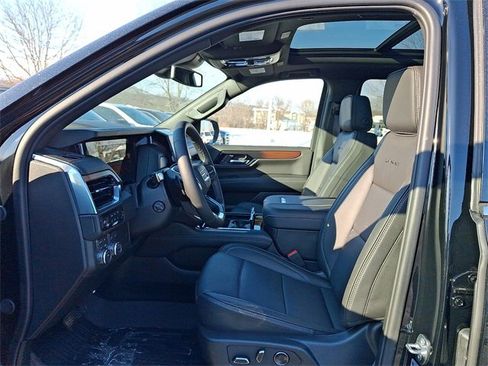 Certified 2026 GMC Yukon XL Denali w/ Sun & Power Step Package image 20