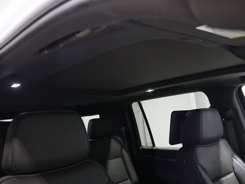 Used 2024 GMC Yukon XL Denali w/ Denali Reserve Package image 25