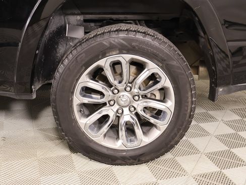 Used 2022 RAM 1500 Laramie w/ Sport Appearance Package AWD/4WD image 19