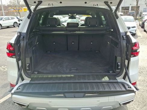 Used 2024 BMW X5 xDrive40i w/ Premium Package image 27