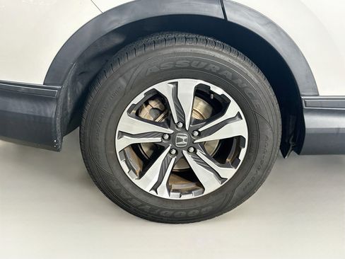 Used 2020 Honda CR-V LX image 11