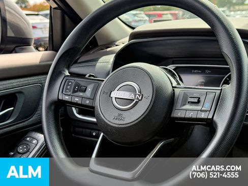 Used 2023 Nissan Rogue SV FWD image 23