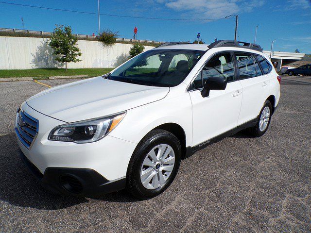 Used 2017 Subaru Outback 2.5i AWD/4WD image 6