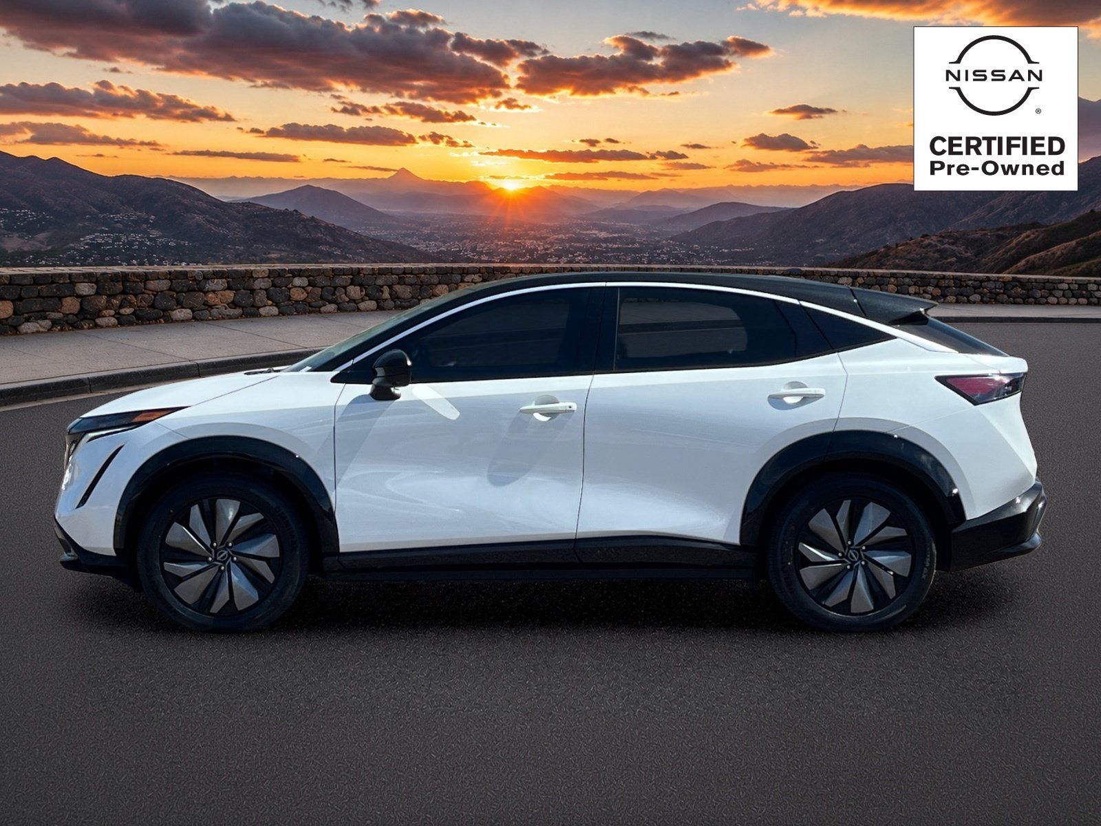 Certified 2025 Nissan Ariya FWD image 3