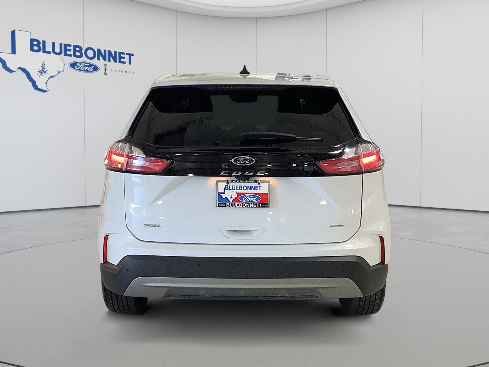 Used 2024 Ford Edge SEL AWD/4WD image 6