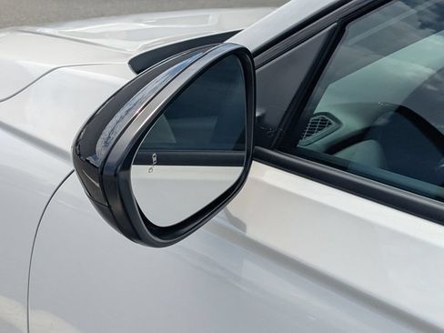 Used 2025 Honda Accord SE image 7