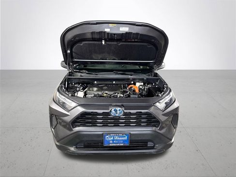 Used 2024 Toyota RAV4 LE image 21