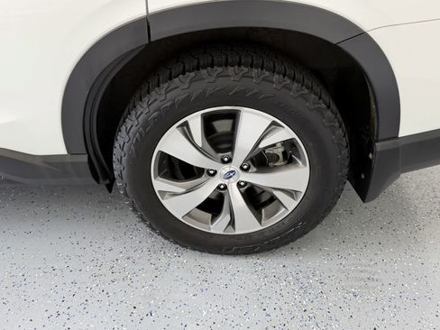 Used 2021 Subaru Ascent Premium w/ Convenience Package AWD/4WD image 25