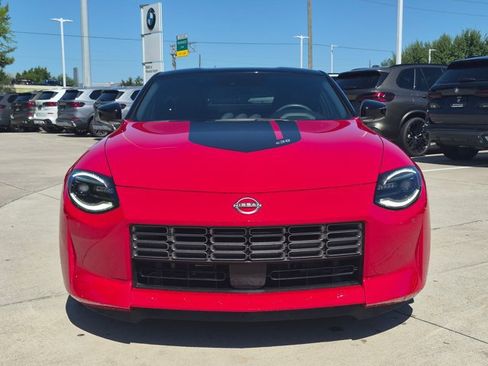 Used 2025 Nissan Z Performance w/ Floor Mat Package RWD image 2