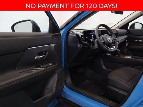 New 2025 Nissan Kicks SR w/ SR Premium Package image 6